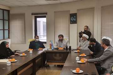نشست هم اندیشی اساتید با موضوع سناریوهای پیشروی ژئوپلیتیک غرب آسیا